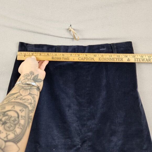 Vintage MJ Concepts in Sportswear Black Velvet Midi Skirt Size 15 - Picture 3 of 10